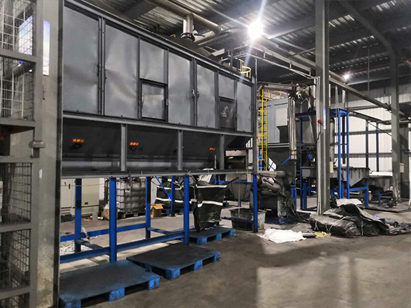 What are the requirements for recycling and processing waste lithium battery electrode materials using lithium battery crushing and separation equipment?