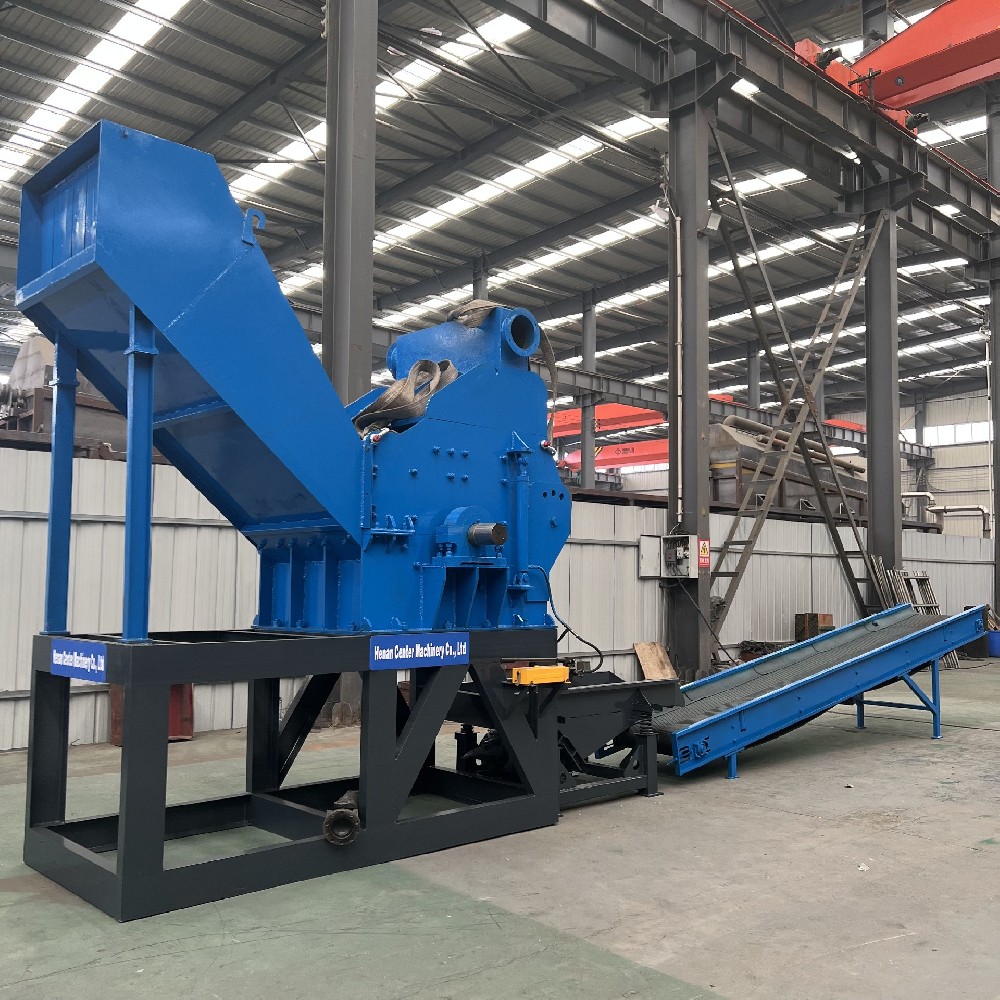 Scrap steel crushing production line